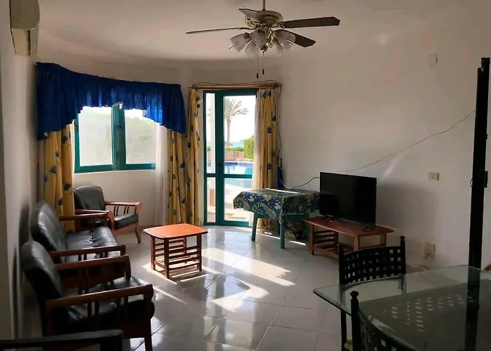 Golden 2 Sea View Apartment *